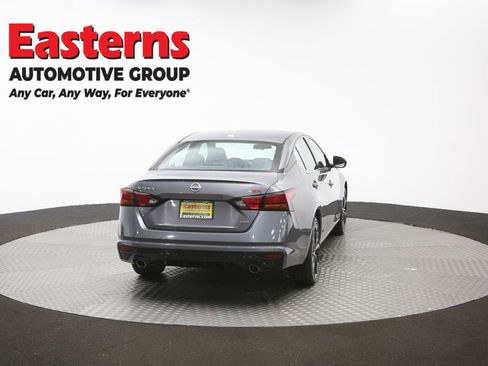Used 2023 Nissan Altima 2.5 SR AWD/4WD image 38