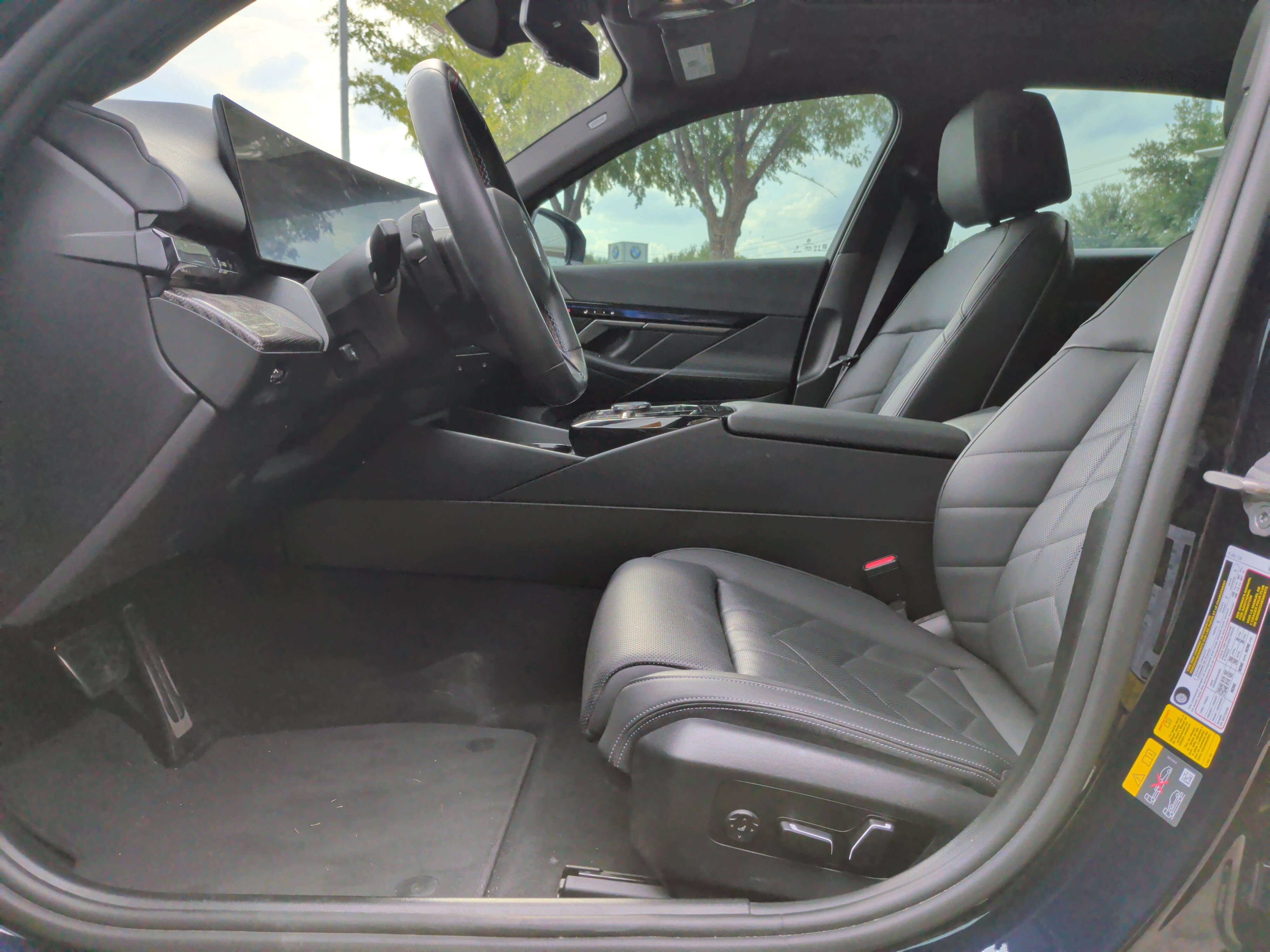 Certified 2024 BMW i5 M60 w/ Premium Package AWD/4WD image 16