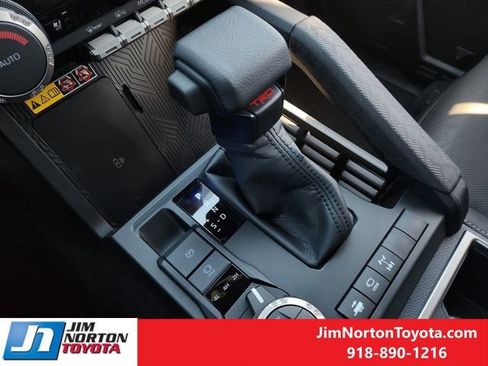 New 2026 Toyota 4Runner TRD Off-Road Premium image 18