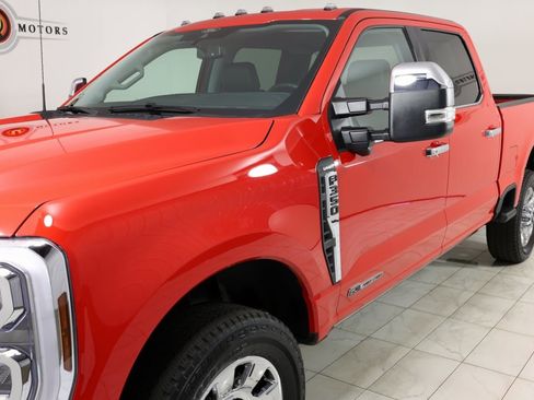 Used 2025 Ford F350 Lariat w/ Chrome Package image 55