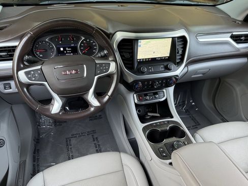 Used 2021 GMC Acadia SLT image 29