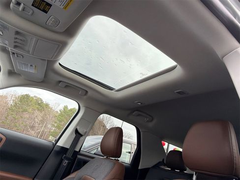 Used 2022 Ford Bronco Sport Outer Banks w/ Tech Package image 32