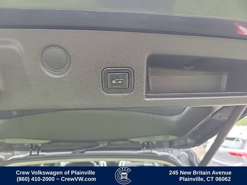 Used 2018 Chevrolet Equinox Premier AWD/4WD image 56