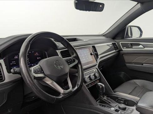 Used 2022 Volkswagen Atlas Cross Sport SEL Premium R-Line AWD/4WD image 24