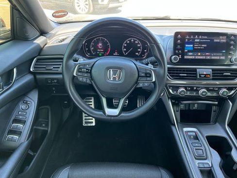 Used 2019 Honda Accord Sport image 15