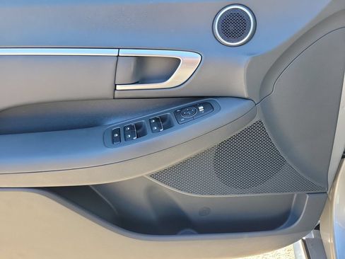 Used 2020 Hyundai Sonata SEL FWD image 18