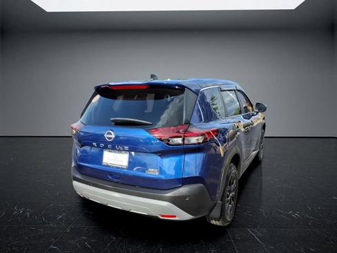 Used 2023 Nissan Rogue S AWD/4WD image 7
