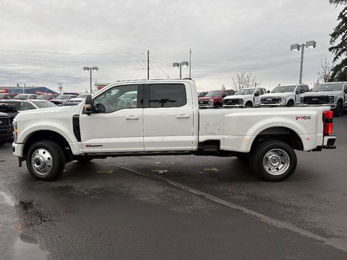 New 2026 Ford F450 Platinum w/ FX4 Off-Road Package AWD/4WD image 13