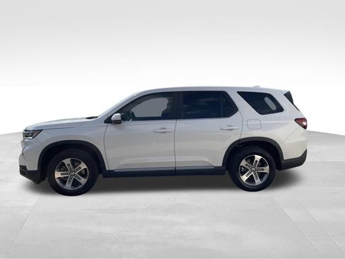 Used 2025 Honda Pilot EX-L image 8