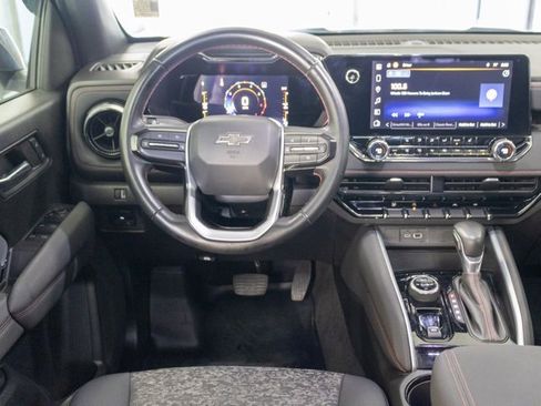 Used 2023 Chevrolet Colorado Z71 w/ Z71 Convenience Package 2 image 12