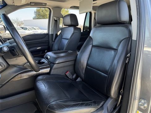 Used 2018 Chevrolet Tahoe LT image 23