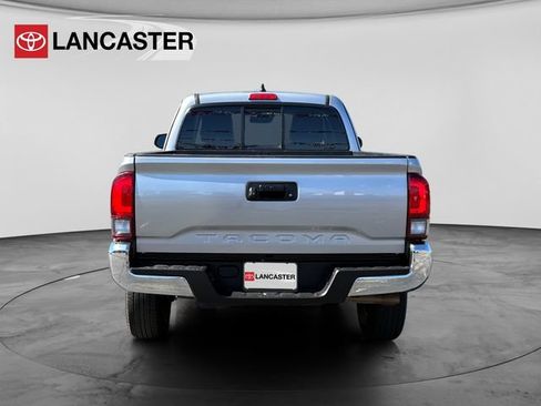 Used 2021 Toyota Tacoma SR5 RWD image 6