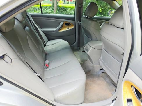 Used 2007 Toyota Camry CE FWD image 11
