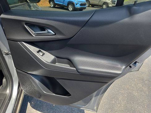 Used 2025 Chevrolet Equinox LT AWD/4WD image 19