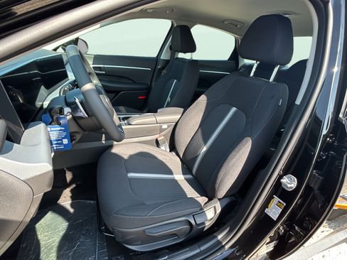 New 2026 Hyundai Sonata Blue FWD image 20
