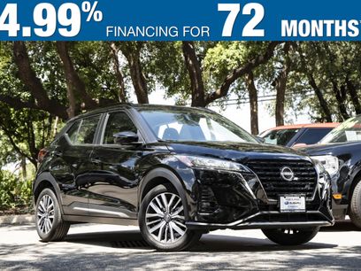 Used 2024 Nissan Kicks SR