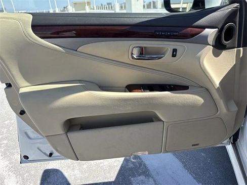 Used 2014 Lexus LS 460 L image 13