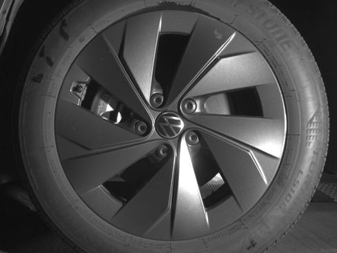 Used 2025 Volkswagen Taos S image 12