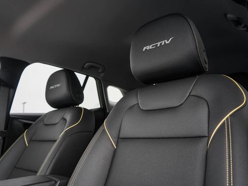 New 2026 Chevrolet Trax ACTIV FWD image 19