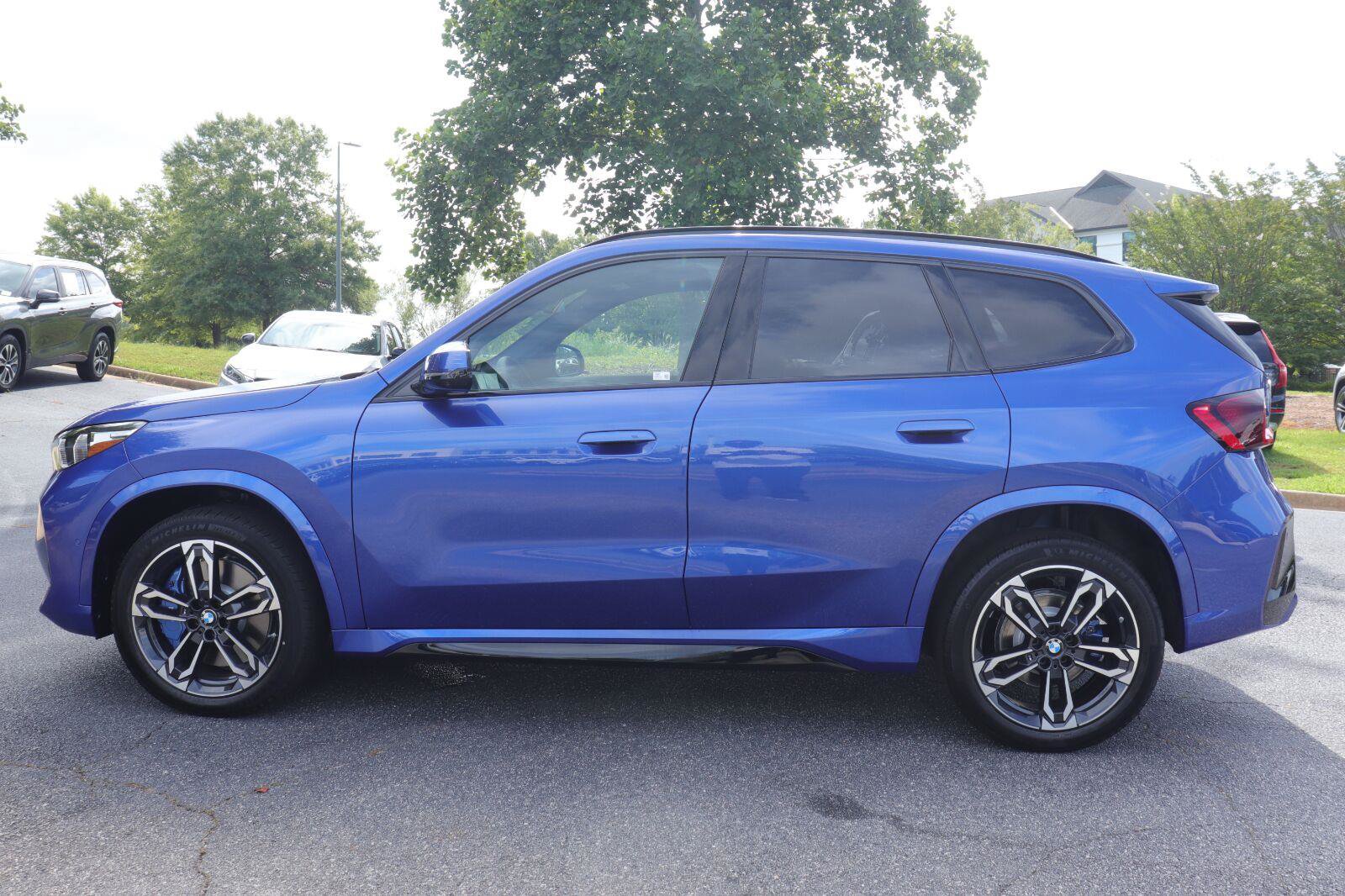 New 2026 BMW X1 xDrive28i w/ Technology Package AWD/4WD image 3