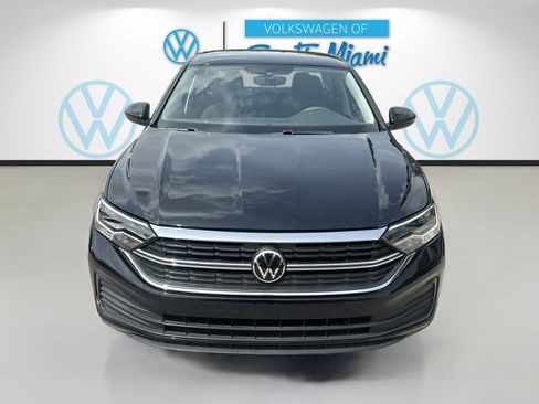 Used 2023 Volkswagen Jetta S FWD image 2