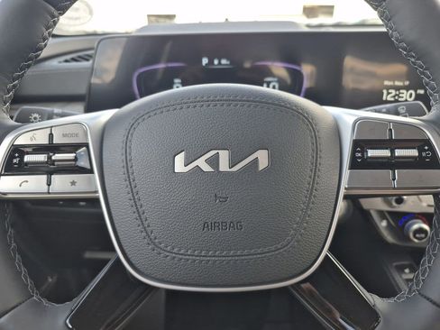 New 2025 Kia Telluride EX image 19