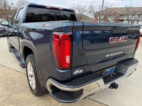 Used 2019 GMC Sierra 1500 SLT image 3