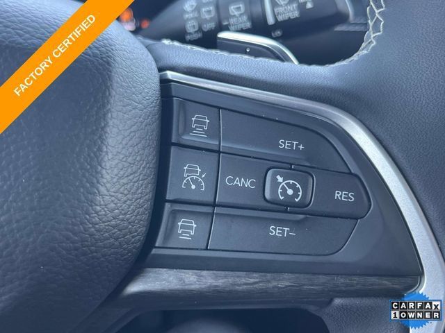 Certified 2024 Jeep Grand Cherokee Limited w/ Luxury Tech Group II AWD/4WD image 30