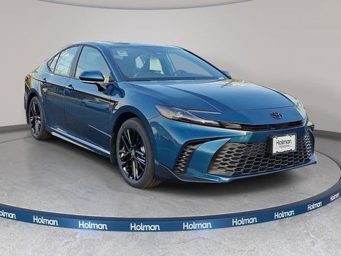 New 2026 Toyota Camry SE FWD image 2