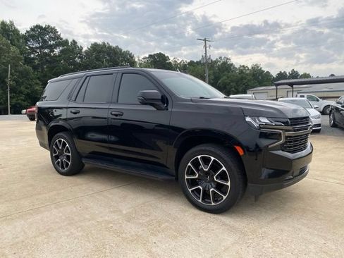 Used 2021 Chevrolet Tahoe RST w/ Luxury Package AWD/4WD image 6
