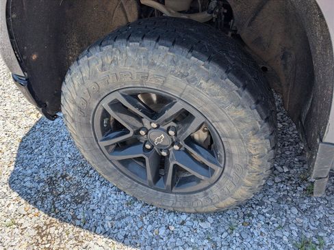 Used 2021 Chevrolet Silverado 1500 LT Trail Boss w/ Bed Protection Package AWD/4WD image 36