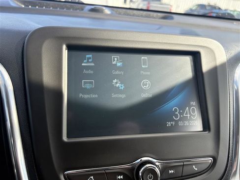 Used 2018 Chevrolet Equinox LT image 13