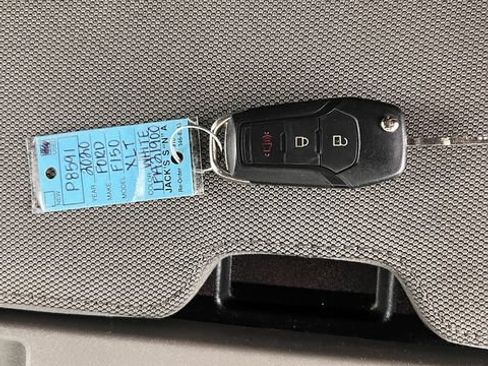 Used 2020 Ford F150 XLT RWD image 45