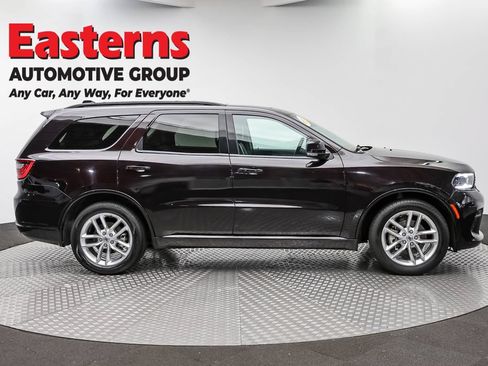 Used 2024 Dodge Durango GT RWD image 4