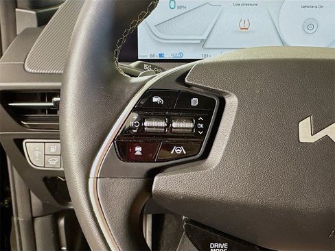 Used 2024 Kia EV6 GT-Line image 23