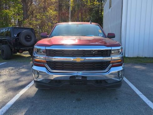 Used 2018 Chevrolet Silverado 1500 LT w/ All Star Edition image 3
