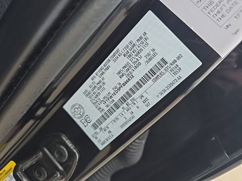 Used 2023 Ford F150 Lariat w/ Equipment Group 502A High AWD/4WD image 15
