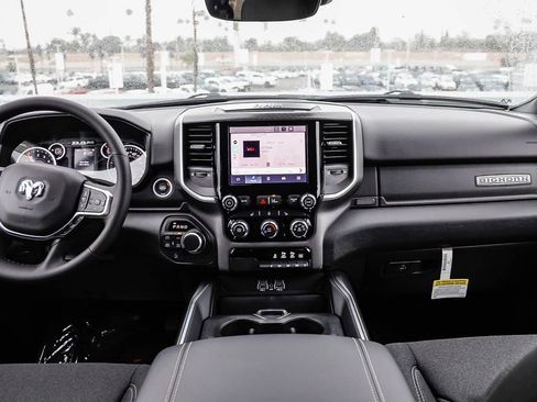 New 2026 RAM 1500 4x4 Crew Cab image 15