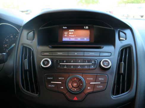 Used 2017 Ford Focus S FWD image 20