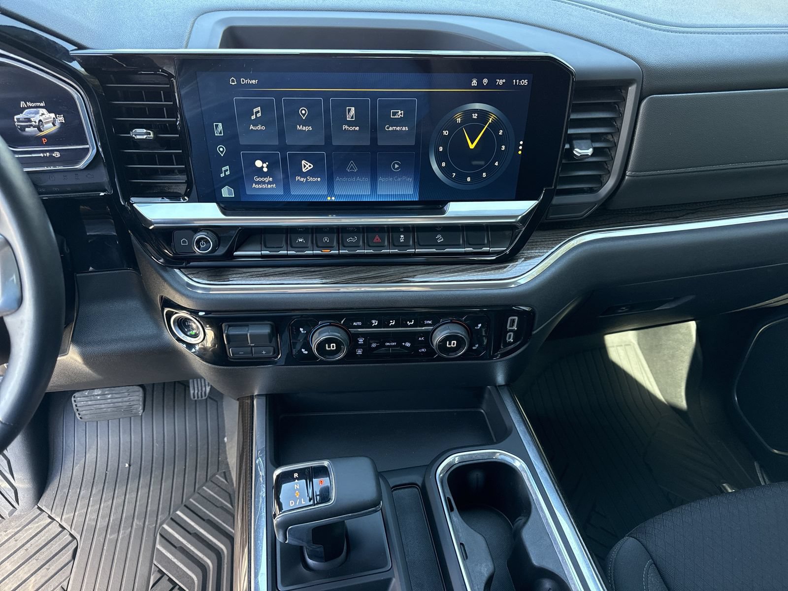 Used 2024 Chevrolet Silverado 1500 LT Trail Boss w/ Protection Package AWD/4WD image 27