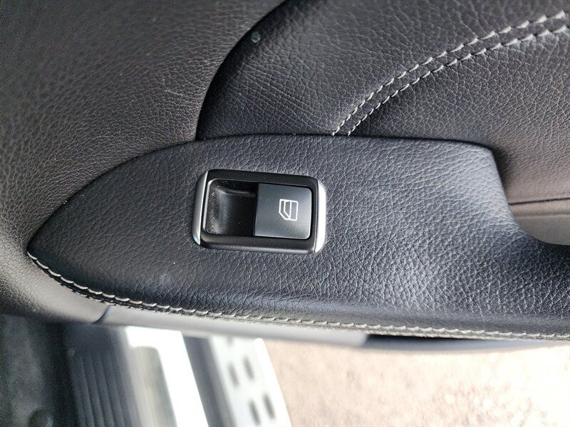 Used 2015 Mercedes-Benz ML 350 4MATIC w/ Premium 1 Package image 76