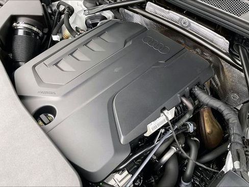 Certified 2025 Audi Q5 Premium Plus w/ Premium Plus image 31