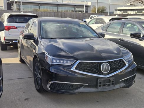 Used 2019 Acura TLX image 3