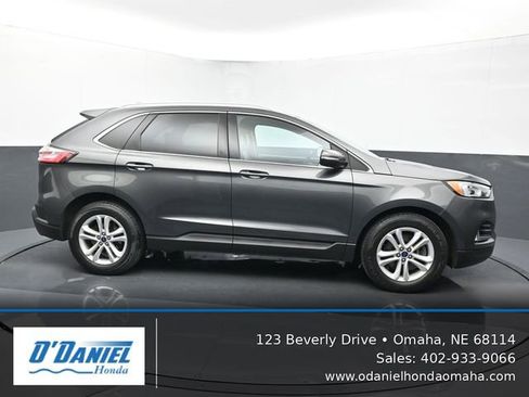 Used 2019 Ford Edge SEL w/ Equipment Group 201A AWD/4WD image 7