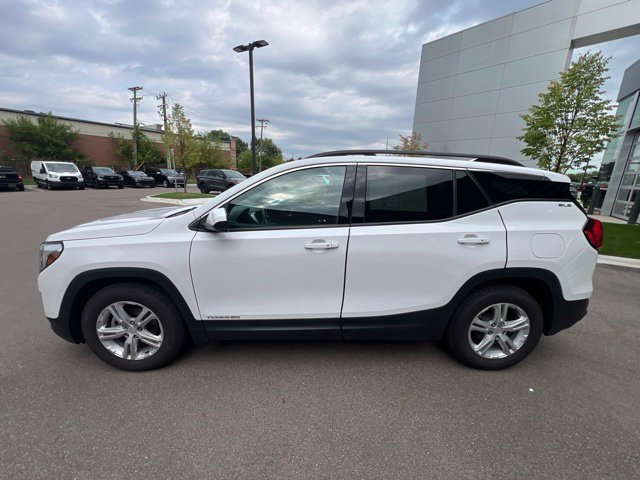 Used 2020 GMC Terrain SLE w/ Driver Convenience Package FWD image 6