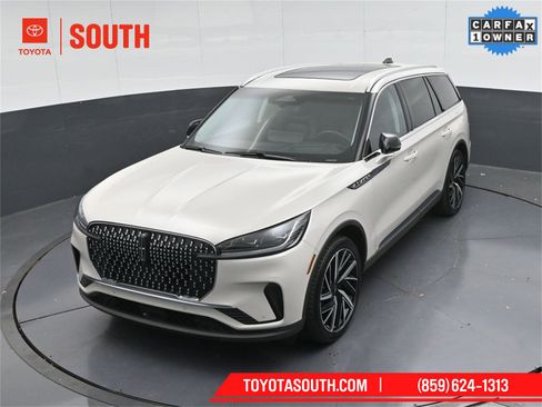 Used 2025 Lincoln Aviator Reserve w/ Equipment Group 201A image 45