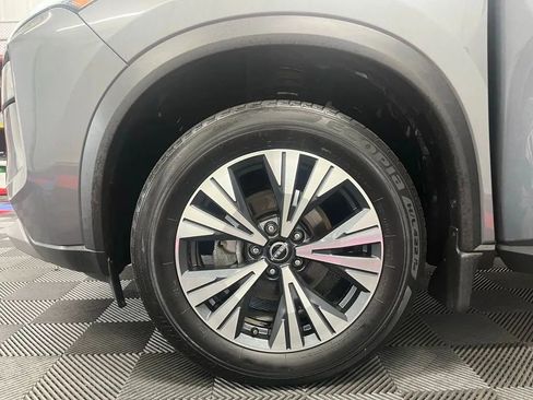 Used 2023 Nissan Rogue SV image 23