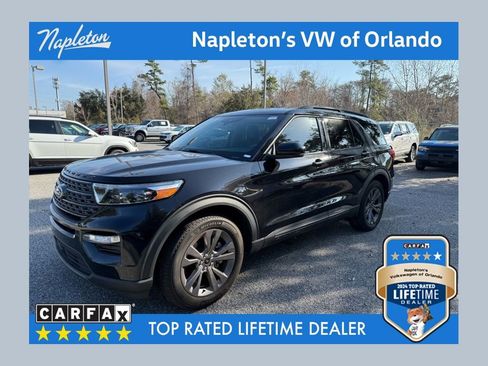 Used 2024 Ford Explorer XLT w/ Equipment Group 202A image 1