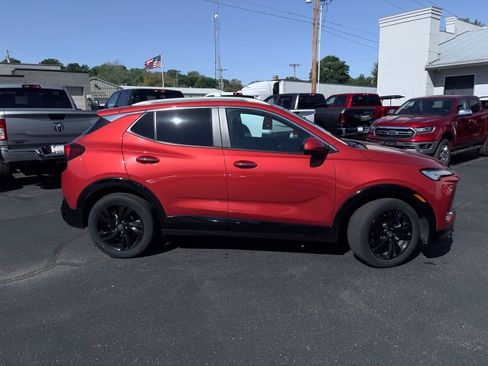 Used 2024 Buick Encore GX Sport Touring w/ Comfort Package image 4