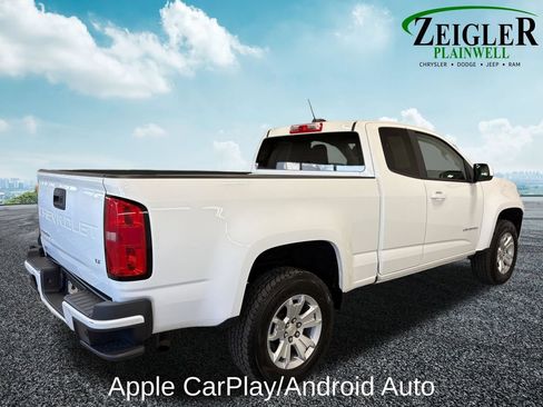 Used 2022 Chevrolet Colorado LT w/ Fleet Safety Package RWD image 10